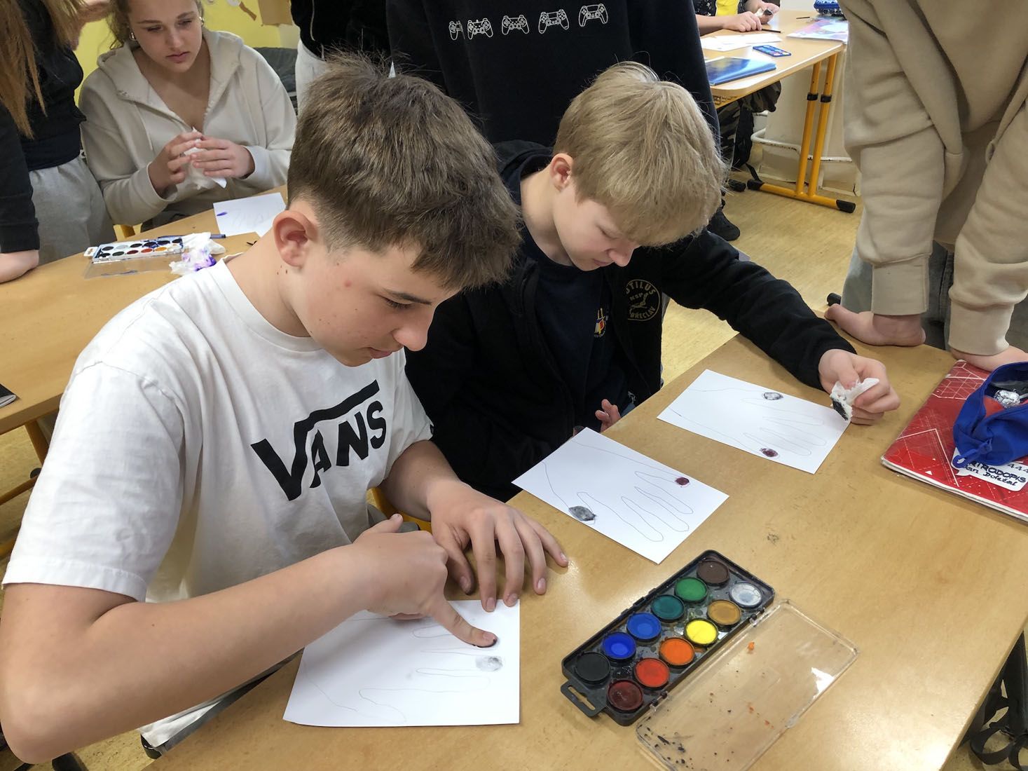 Přírodopis v terénu: učíme se venku